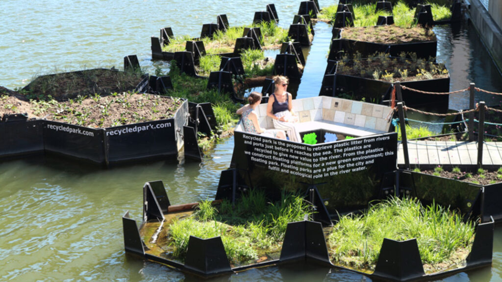 “Isla reciclada”: un proyecto hecho de desperdicios plásticos en Roterdam